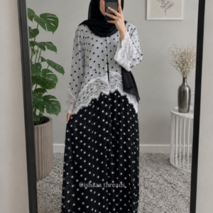 Polka dots with lace Abaya